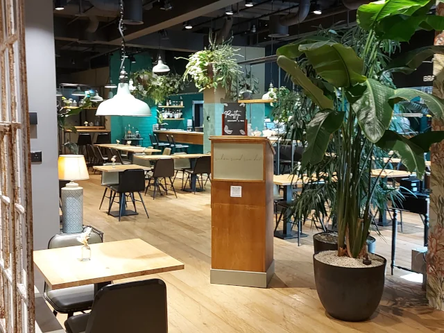 Globus Bern Restaurant Eingang